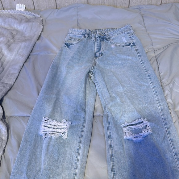SHEIN jeans - Picture 1 of 6